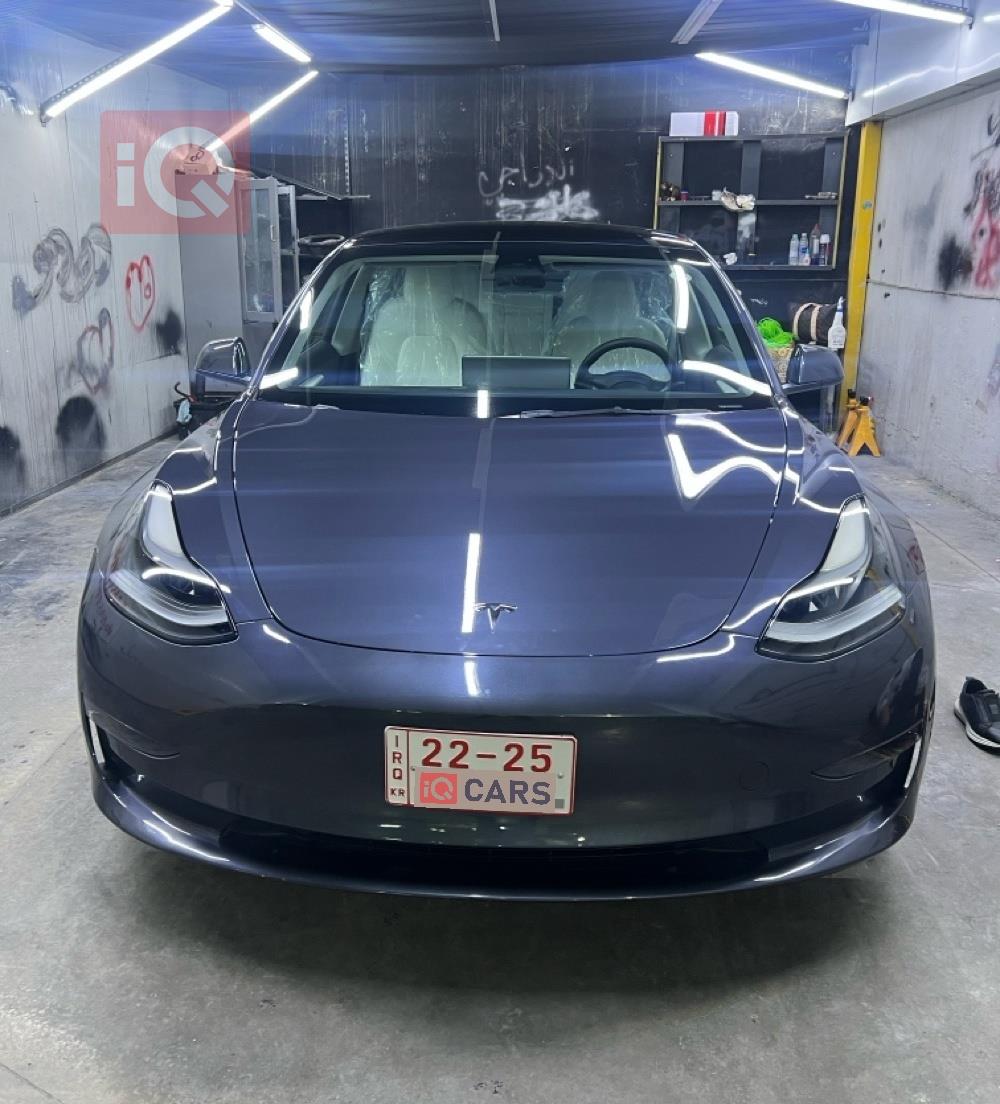 تسلا موديل 3